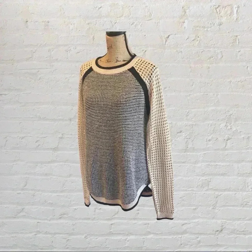 Lucca Couture Sweater - Picture 4 of 5